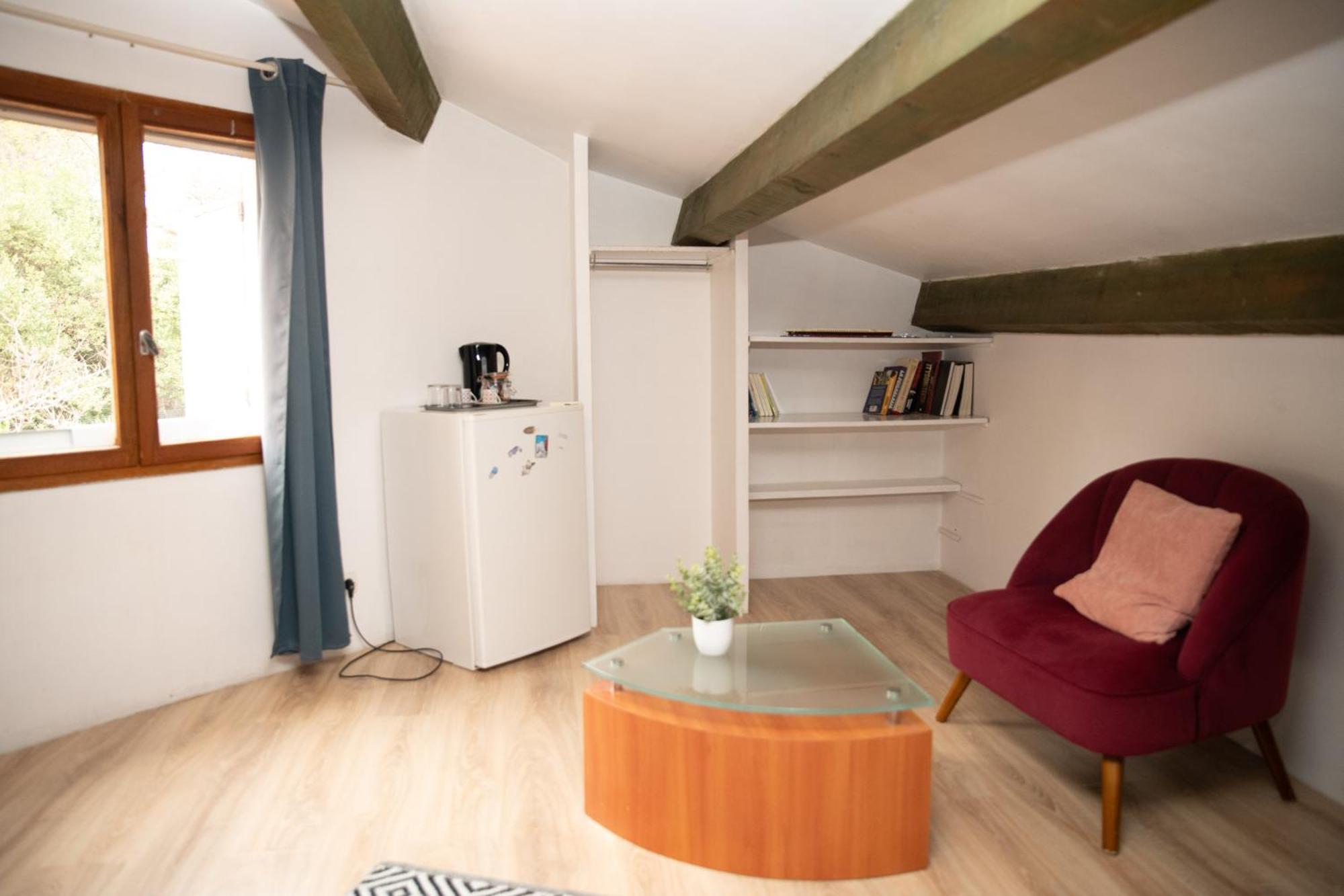 Private Room Montpellier Exterior photo